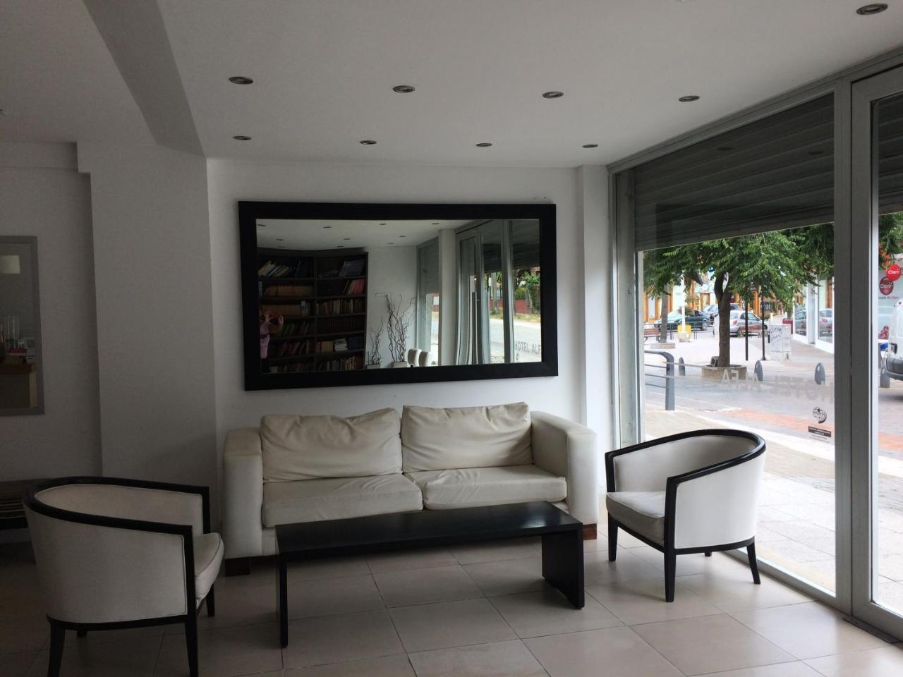 Hotel Alfa Villa Gesell Exterior photo